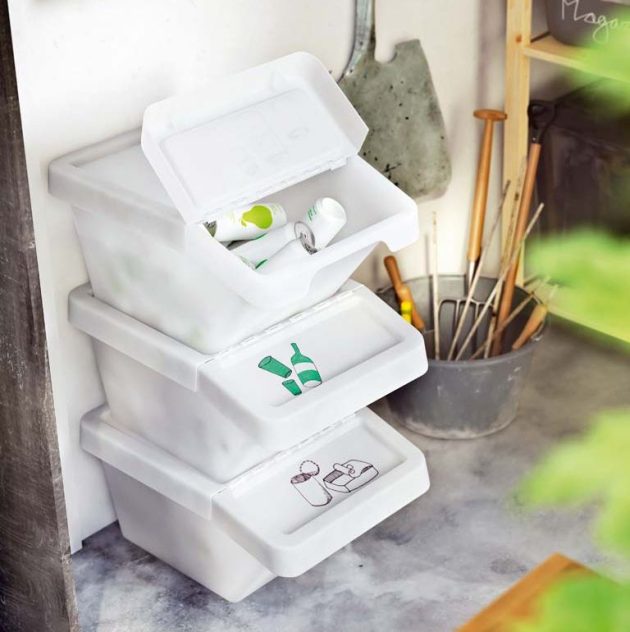 BEAUTIFUL RECYCLING BINS THAT YOU CAN PUT IN YOUR KITCHEN