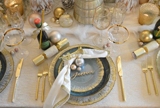 New Year's table decoration: our tips & inspirations