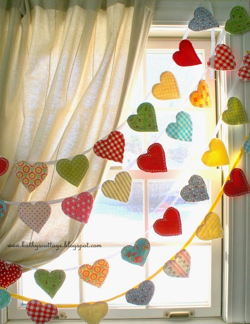 15 Charming DIY Valentine's Day Décor Ideas You Will Enjoy Crafting