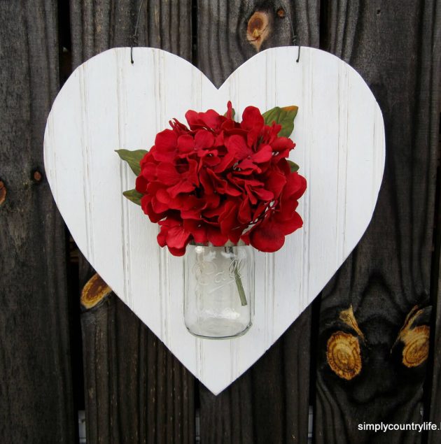15 Fantastic DIY Wood Heart Decoration Ideas For Valentine's