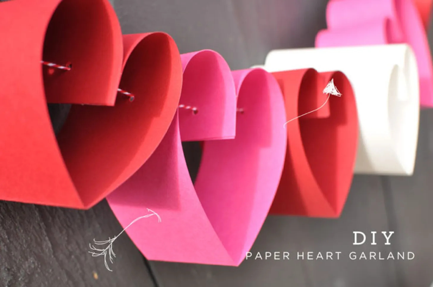 15 Lovable DIY Dollar Store Valentine's Day Décor Ideas