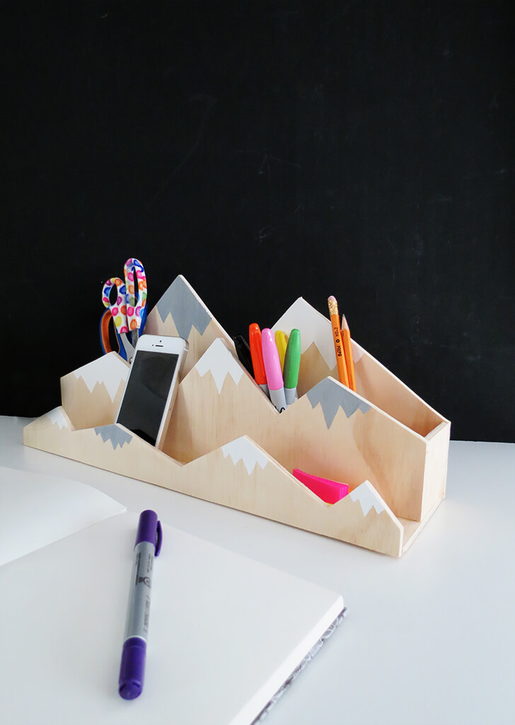 15 Simple & Practical DIY Desk Organizer Tutorials