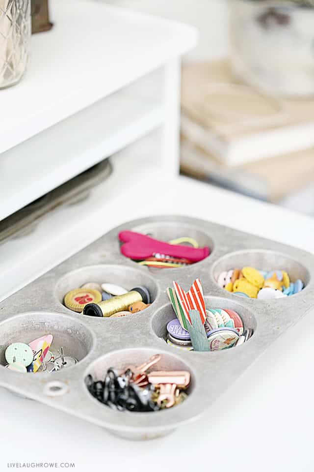 15 Simple & Practical DIY Desk Organizer Tutorials 15 Simple & Practical DIY Desk Organizer Tutorials