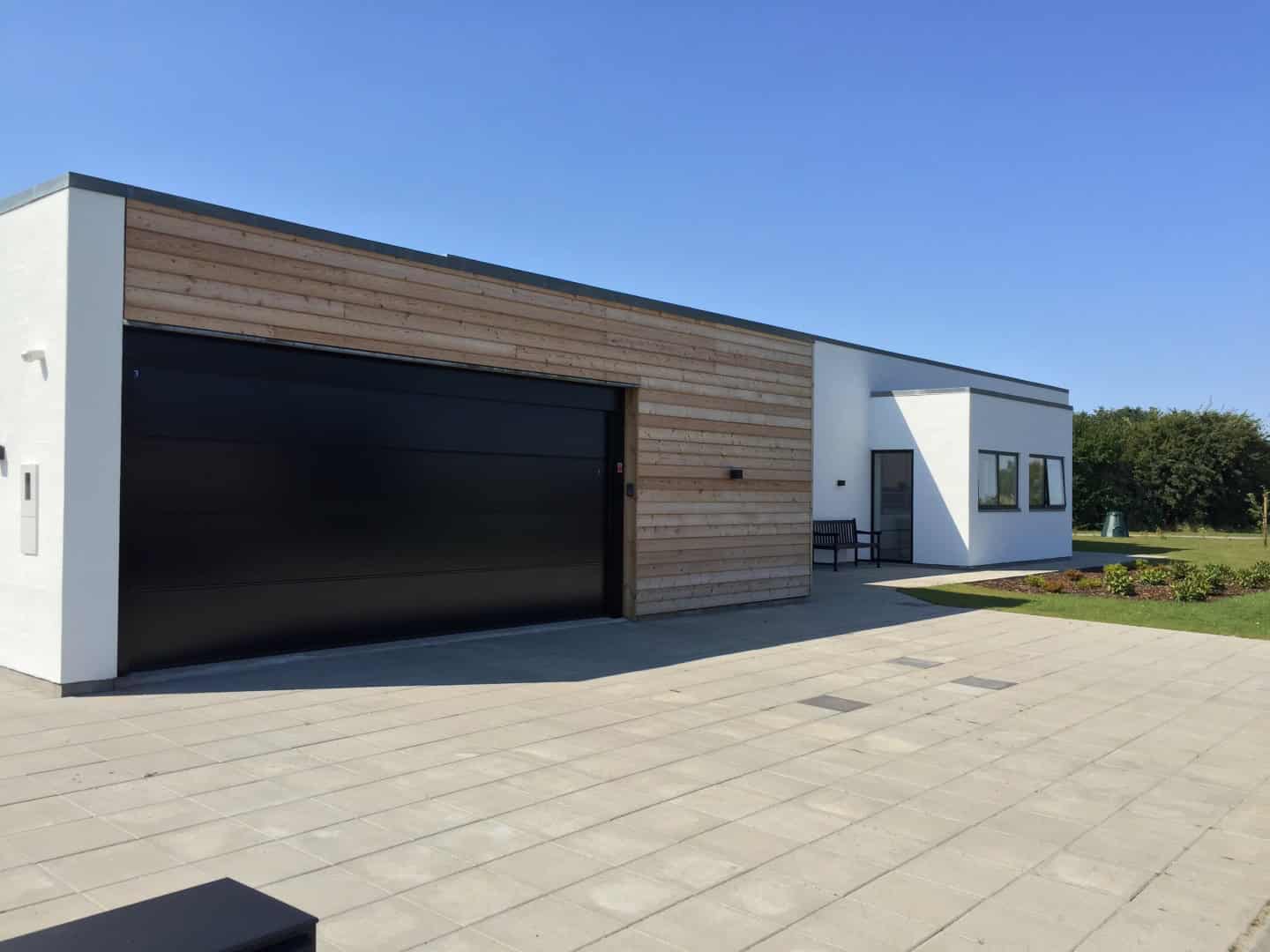 9. Scandi-style home with garage 9. Scandi-style home with garage