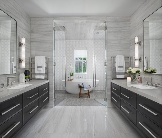 17 Transitional Bathroom Designs: A Blend of Traditional and Modern Styles