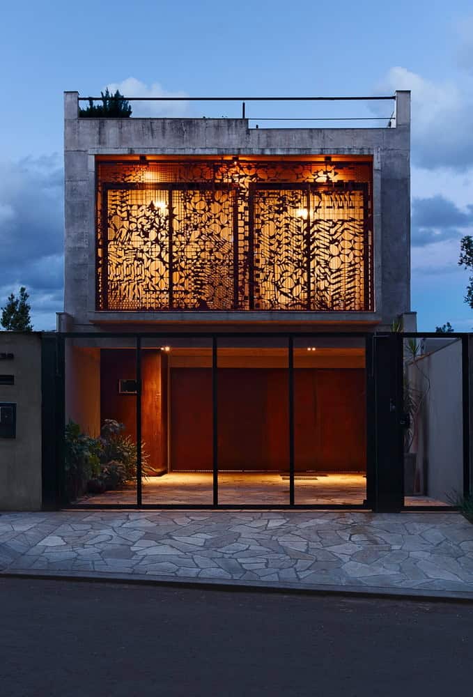 House 538 by Une Arquitetura in Maringa, Brazil House 538 by Une Arquitetura in Maringa, Brazil