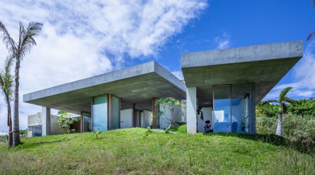 House in Tamagusuku by Studio Cochi Architects in Nanjo, Japan
