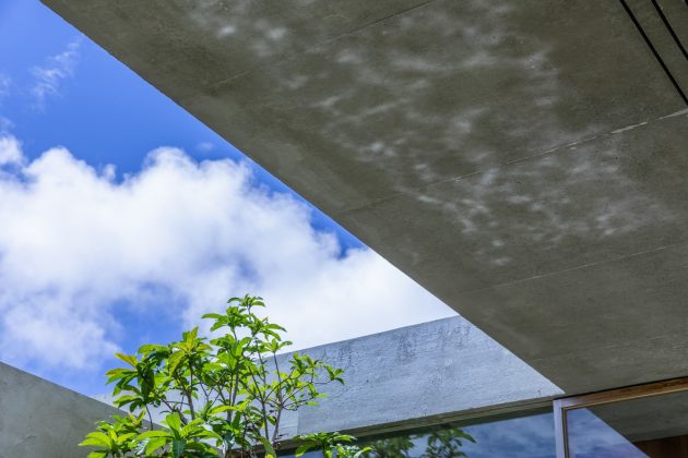 House in Tamagusuku by Studio Cochi Architects in Nanjo, Japan