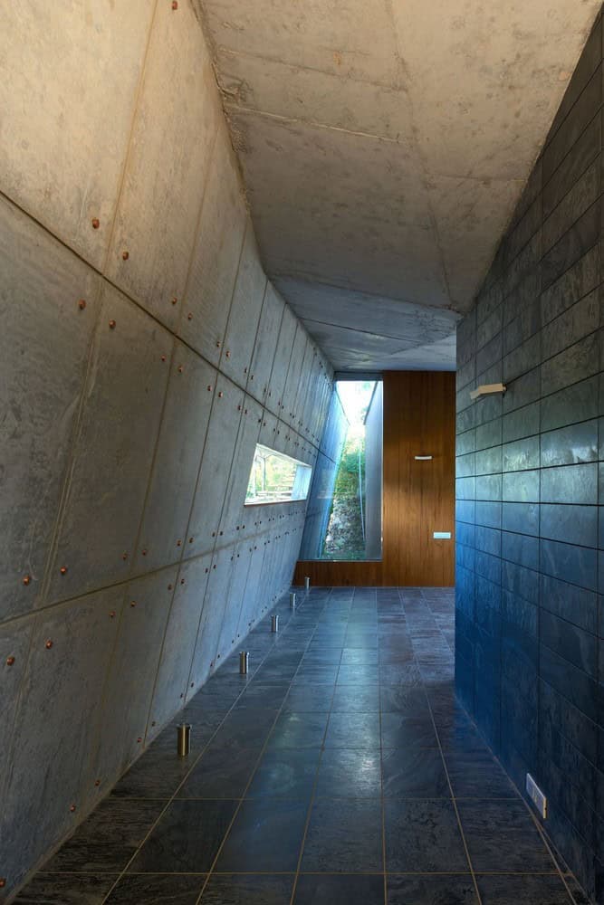 House in the Himalayas by Rajiv Saini in Kasauli, India House in the Himalayas by Rajiv Saini in Kasauli, India