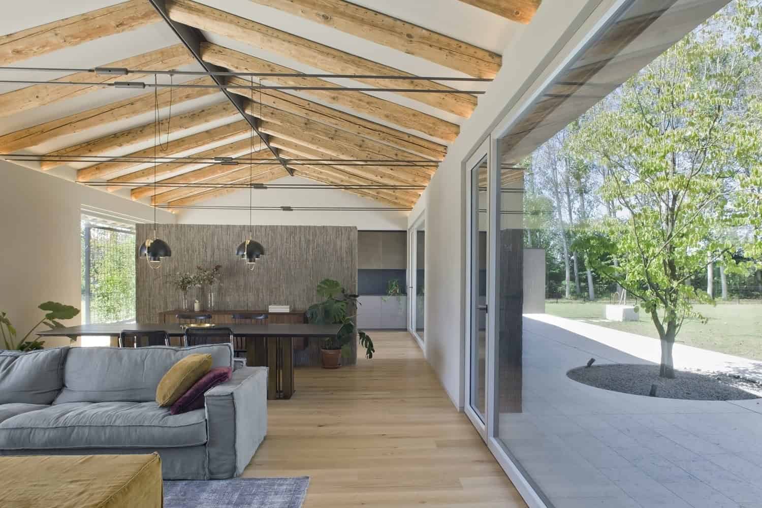 House in the Poplar by MIDE Architects in Scorze, Italy House in the Poplar by MIDE Architects in Scorze, Italy