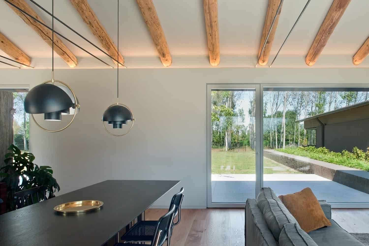 House in the Poplar by MIDE Architects in Scorze, Italy House in the Poplar by MIDE Architects in Scorze, Italy