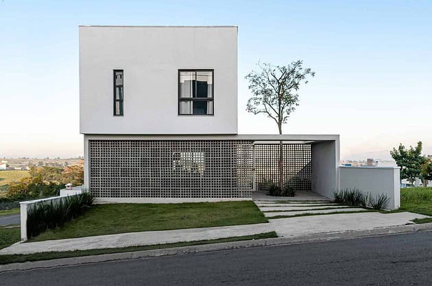 Itu House by Studio dLux in Brazil