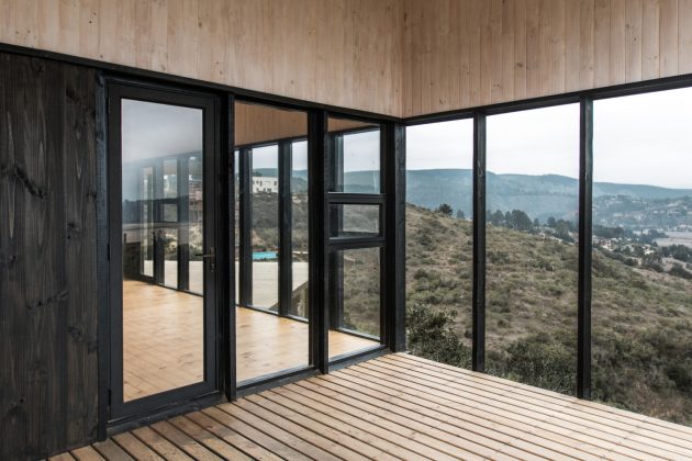 Stranded House by WHALE! in Tunquen, Chile