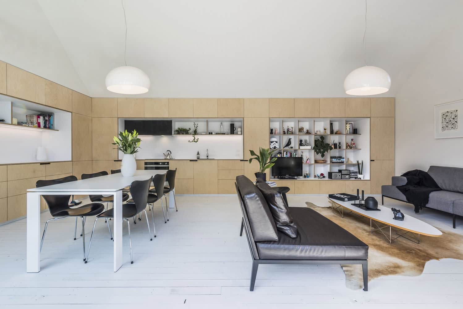 Urban Cottage by CoLab Architecture in Christchurch, New Zealand Urban Cottage by CoLab Architecture in Christchurch, New Zealand