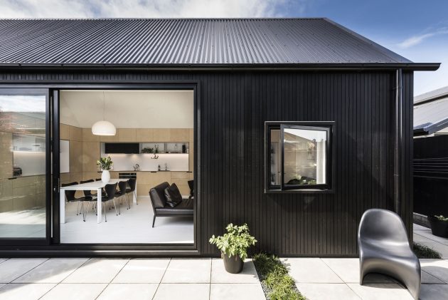 Urban Cottage by CoLab Architecture in Christchurch, New Zealand