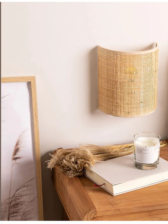CANING WALL LAMP - FOR WARM LIGHTING!