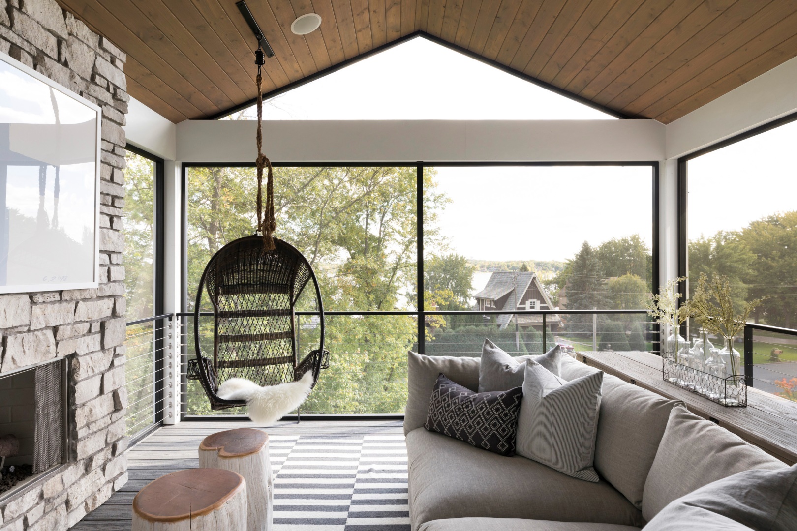 15 Stunning Transitional Sunroom Designs to Brighten Up Your Home