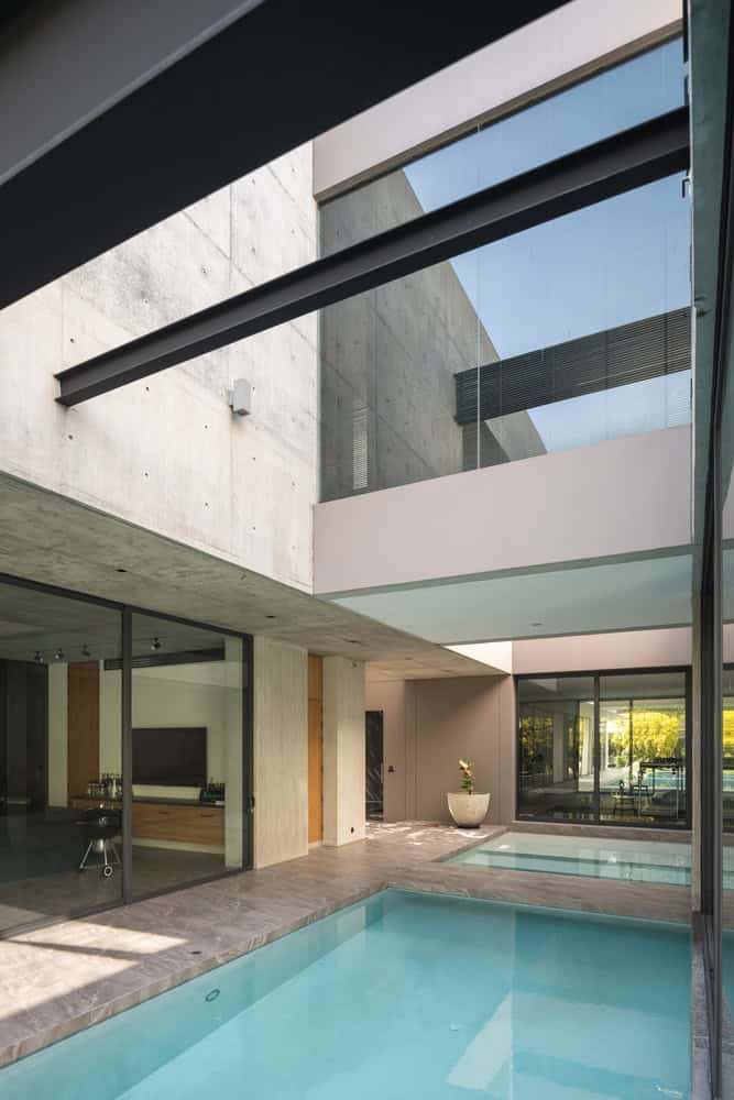 Baan Akat-Yen Residence by Studio Krubka in Bangkok, Thailand Baan Akat-Yen Residence by Studio Krubka in Bangkok, Thailand