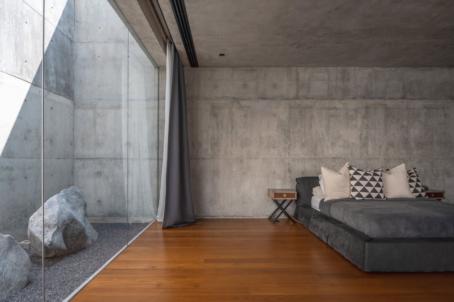 Baan Akat-Yen Residence by Studio Krubka in Bangkok, Thailand Baan Akat-Yen Residence by Studio Krubka in Bangkok, Thailand