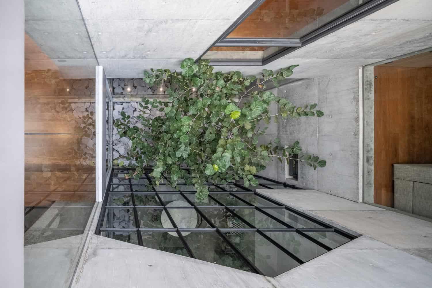 Baan Akat-Yen Residence by Studio Krubka in Bangkok, Thailand Baan Akat-Yen Residence by Studio Krubka in Bangkok, Thailand