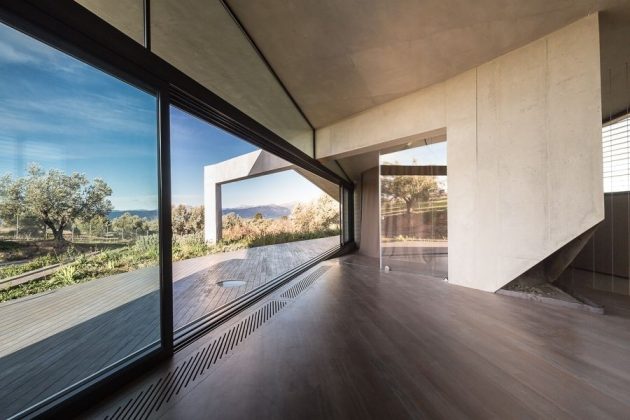 House in Sikamino by Tense Architecture Network in Greece