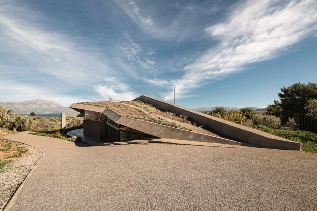 House in Sikamino by Tense Architecture Network in Greece