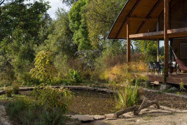 La Lomita Retreat by ASPJ Arquitectura, Paisaje y Territorio in Valle de Bravo, Mexico