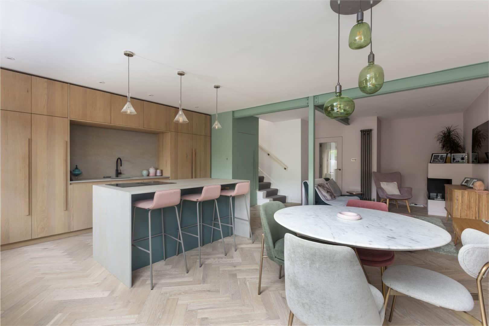 Open plan mid-century house by AGORA Architecture + Design in Edinburgh, Scotland Open plan mid-century house by AGORA Architecture + Design in Edinburgh, Scotland