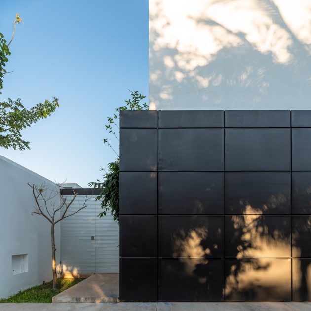 Trucus House by Gerardo Boyancé Ancona in Merida, Mexico