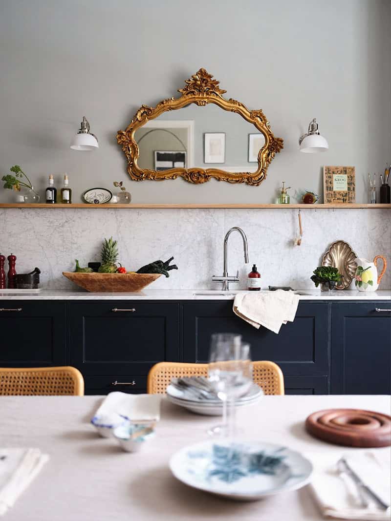 The most beautiful antique mirrors for a modern home The most beautiful antique mirrors for a modern home