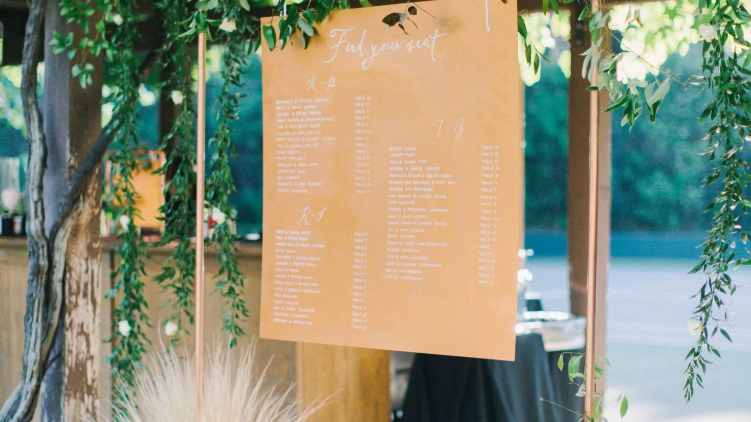 15 Gorgeous Wedding Seating Chart Designs for Your Big Day