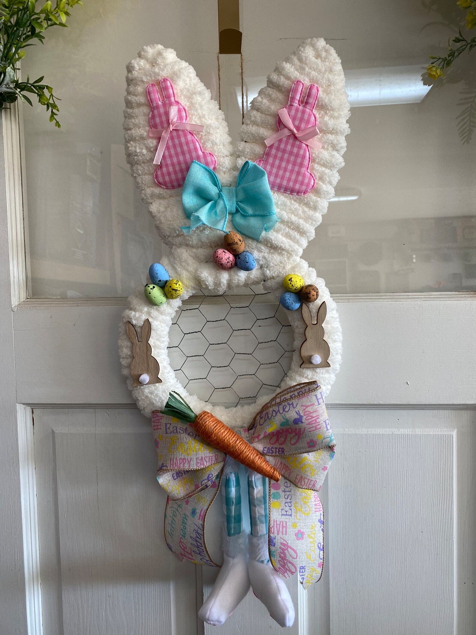 17 Adorable Easter Bunny Wreath Designs to Welcome Spring