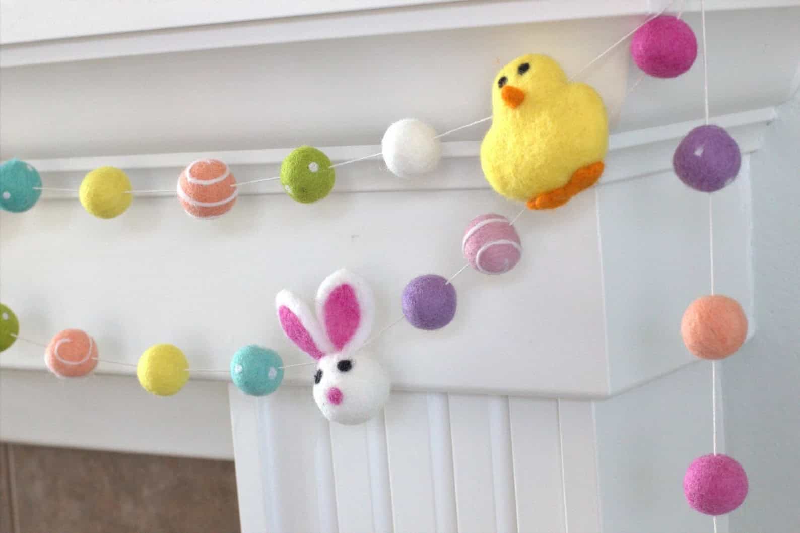1. Bunny & Chick Easter Felt Garland 1. Bunny & Chick Easter Felt Garland