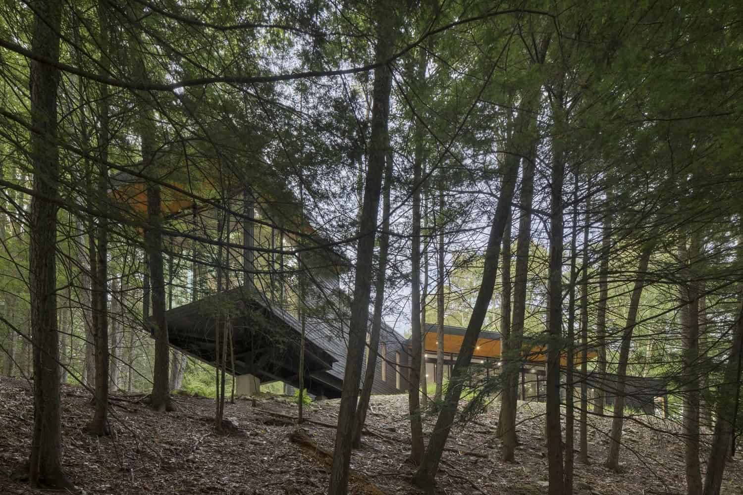 Cat Hill House by Studio MM Architect in Kerhokson, New York Cat Hill House by Studio MM Architect in Kerhokson, New York