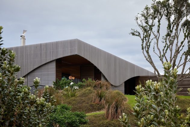 Dune House by Herbst Architects in New Zealand