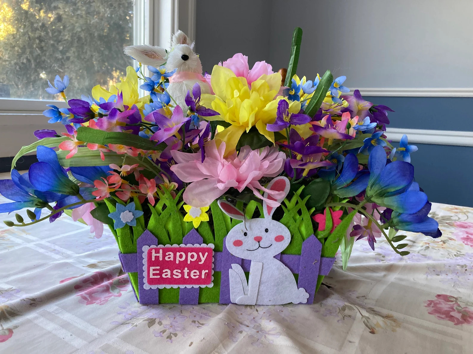 Easter Tablescapes: 16 Centerpiece Designs for a Festive Feast