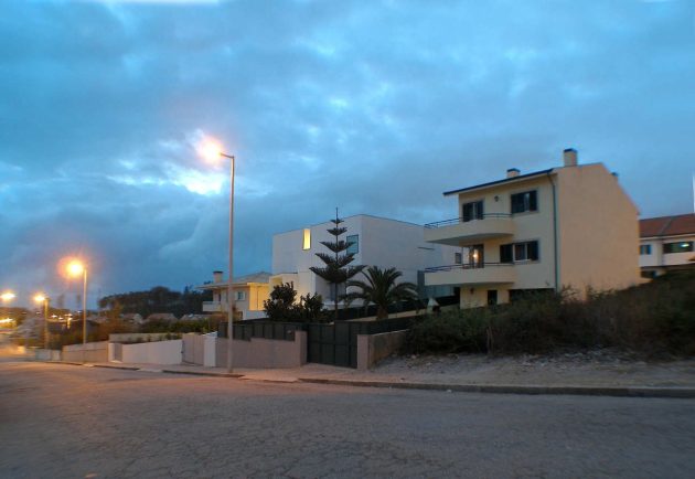 House Canidelo by João Laranja Queirós in Portugal