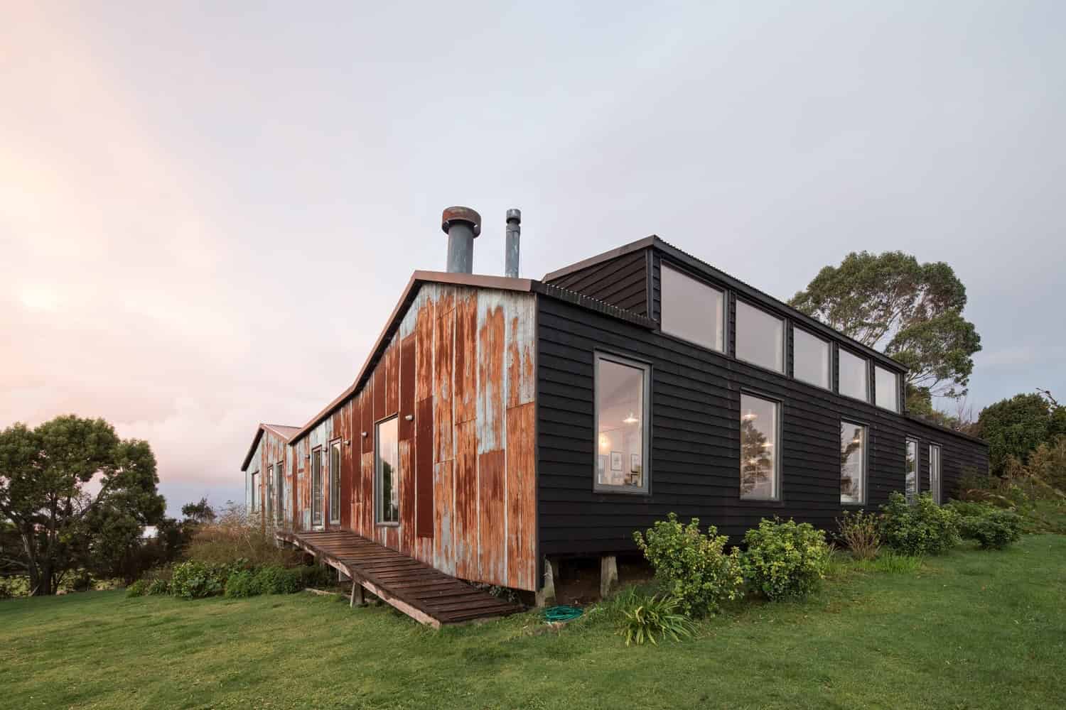 Punta Chilen House by Baltazar Sanchez in Ancud, Chile Punta Chilen House by Baltazar Sanchez in Ancud, Chile