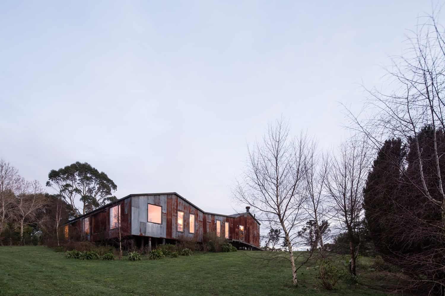 Punta Chilen House by Baltazar Sanchez in Ancud, Chile Punta Chilen House by Baltazar Sanchez in Ancud, Chile
