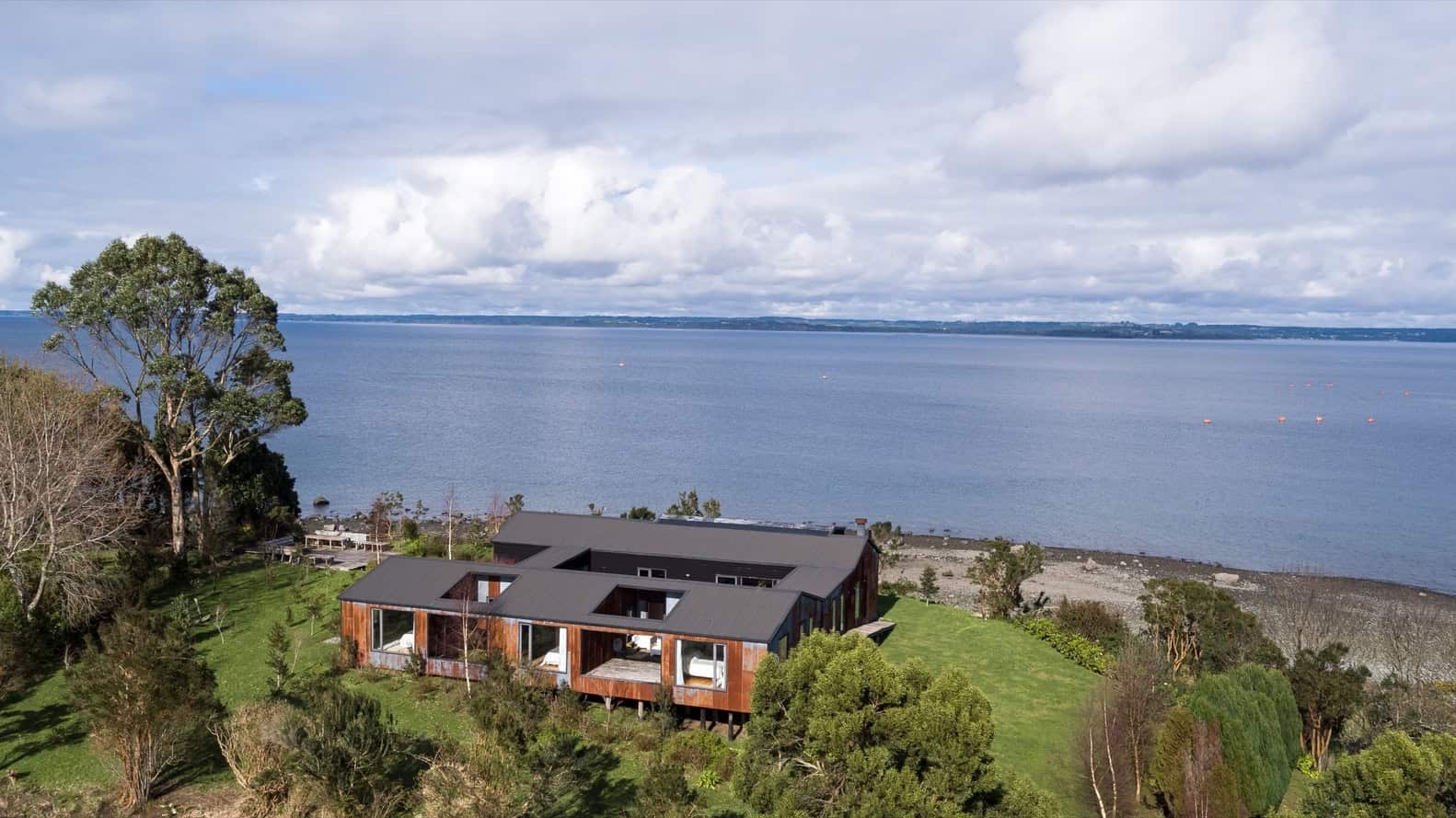 Punta Chilen House by Baltazar Sanchez in Ancud, Chile Punta Chilen House by Baltazar Sanchez in Ancud, Chile