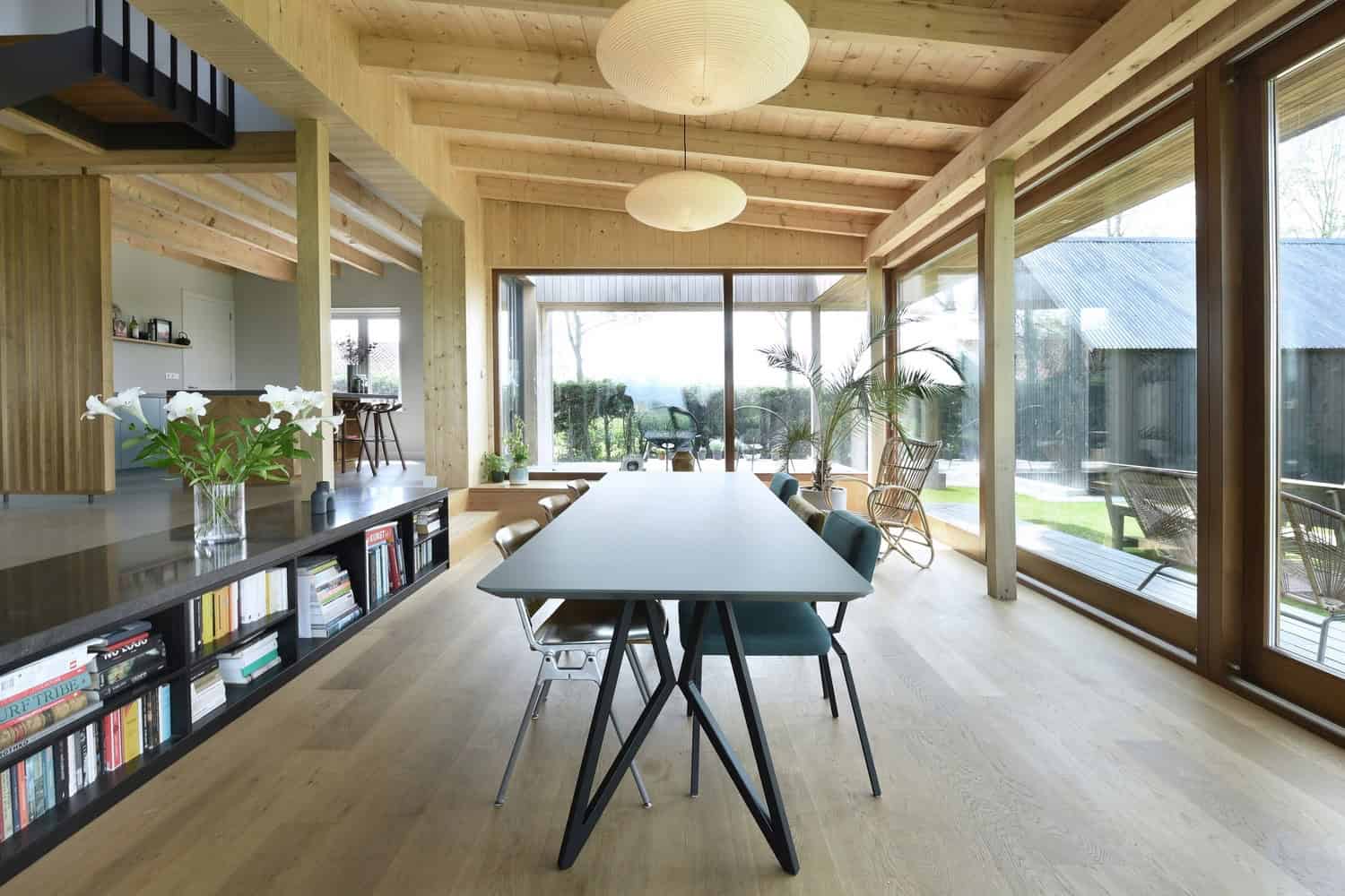 Wooden House with Facade of Reclaimed Wood by HOYT in The Netherlands Wooden House with Facade of Reclaimed Wood by HOYT in The Netherlands