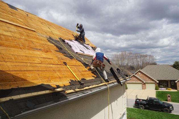 Useful Tips For Finding The Right Roofing Repair Service