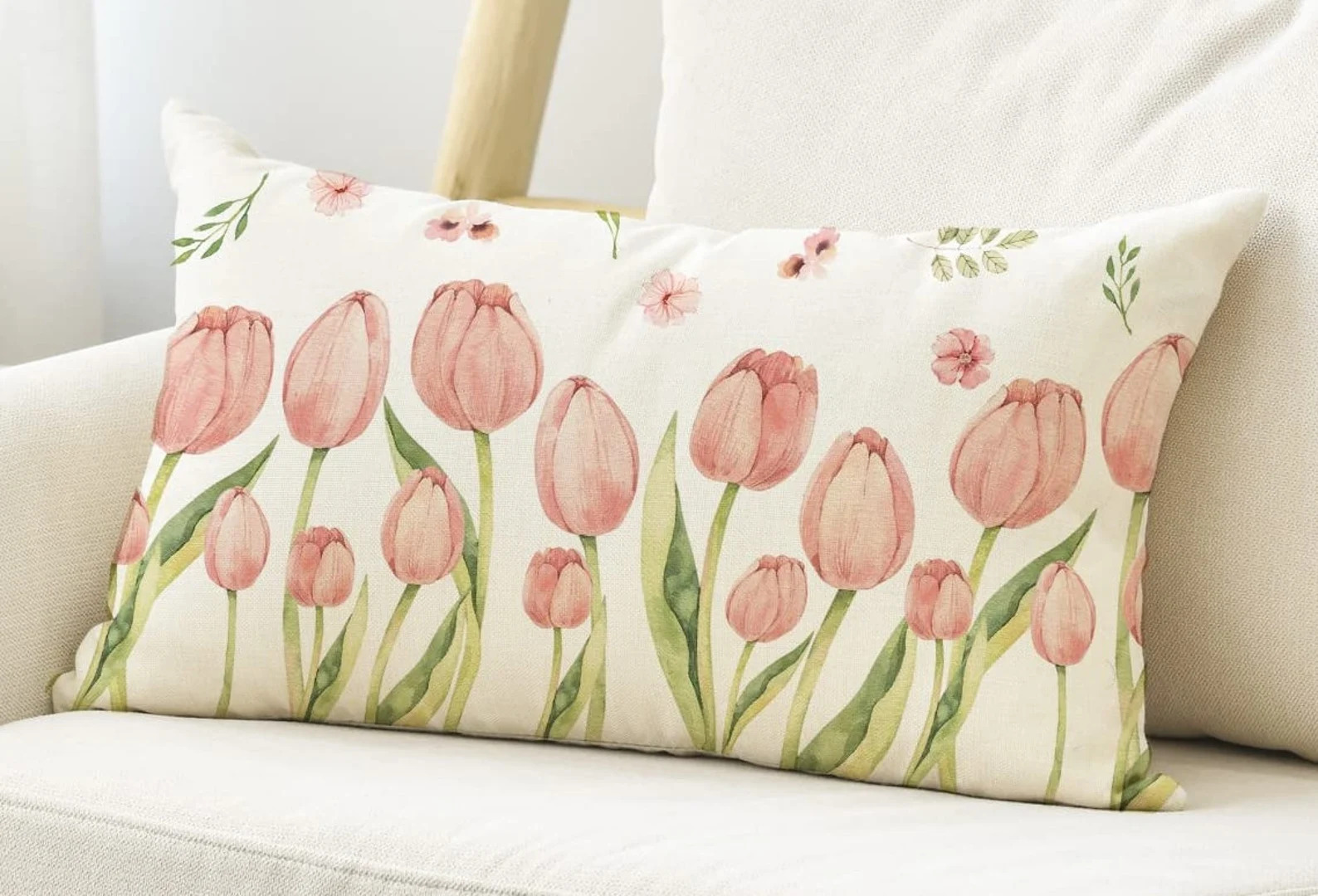 15 Playful Spring Pillow Cover Designs to Celebrate the Season
