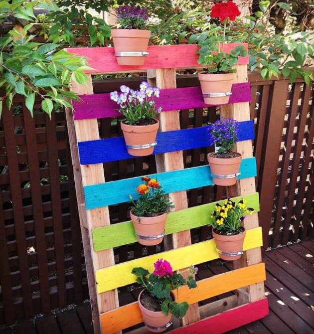 16 DIY Painted Garden Decorations to Add A Pop of Color