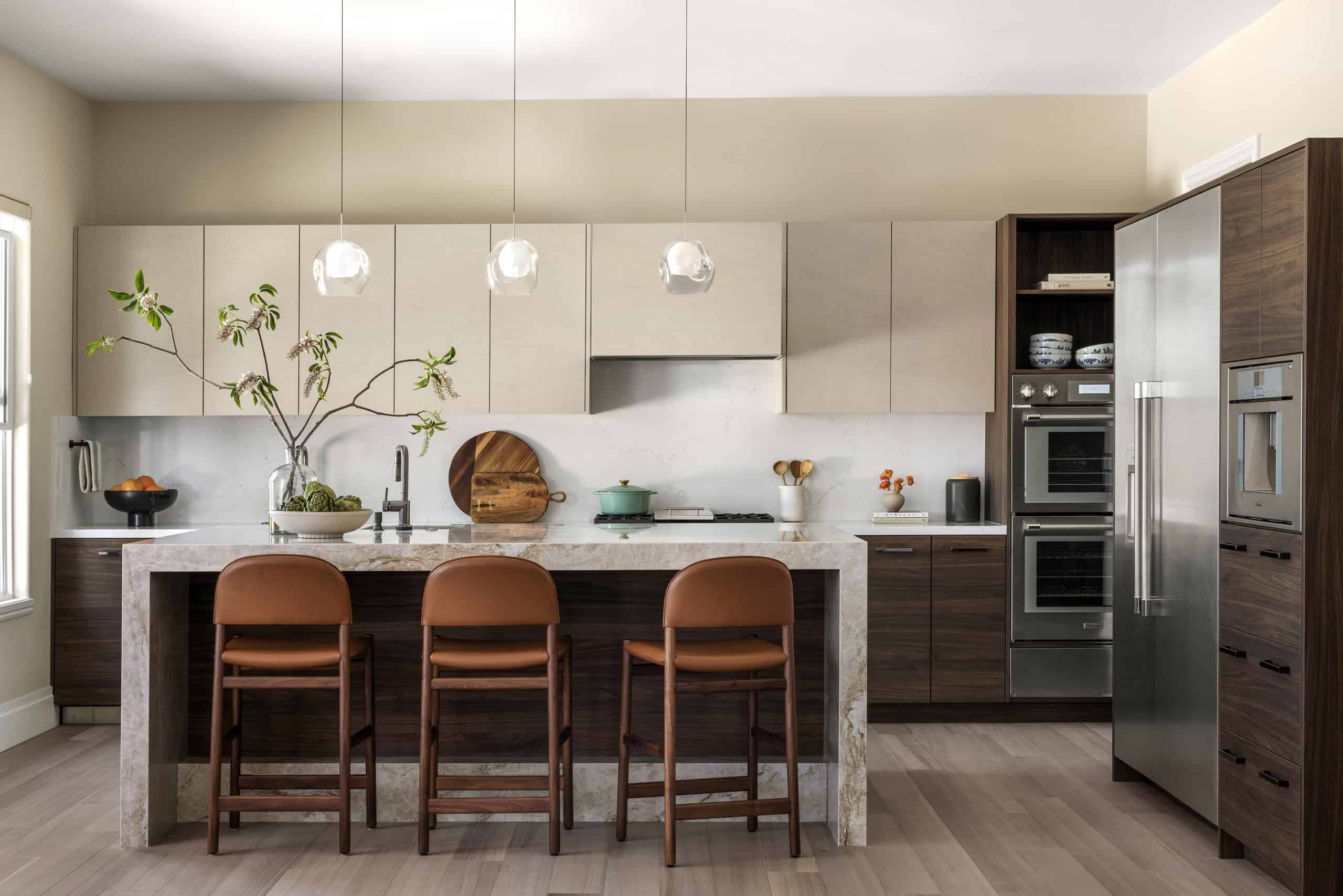 18 Contemporary Kitchen Designs That Combine Form and Function
