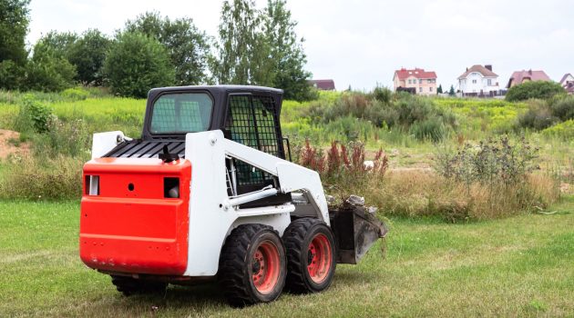 Having A Landscape Project? How To Find The Best Forestry Mulcher Rental CT