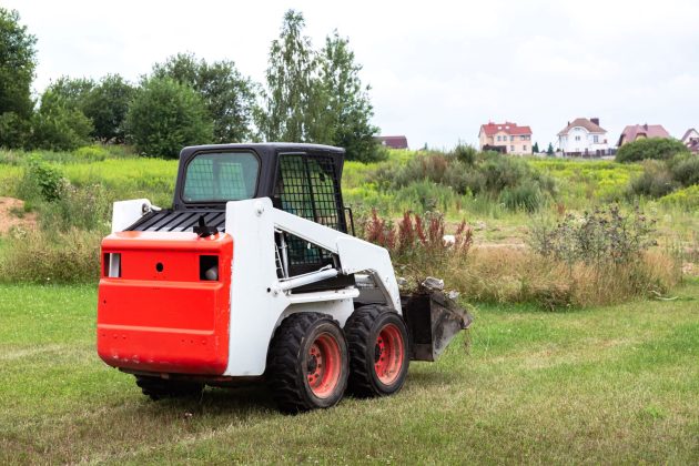 Having A Landscape Project? How To Find The Best Forestry Mulcher Rental CT