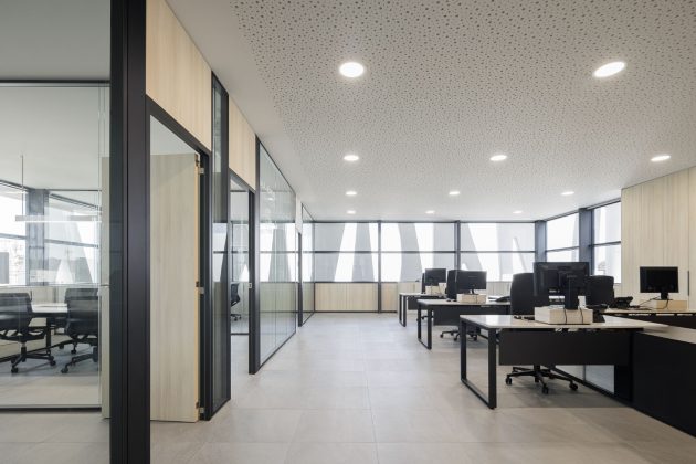 Ferneto SA by Romulo Neto Architects LDA in Portugal