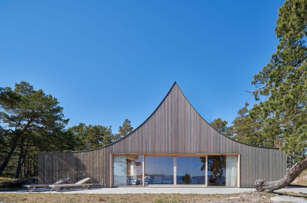 House on Krokholmen by Tham & Videgård Arkitekter in Sweden