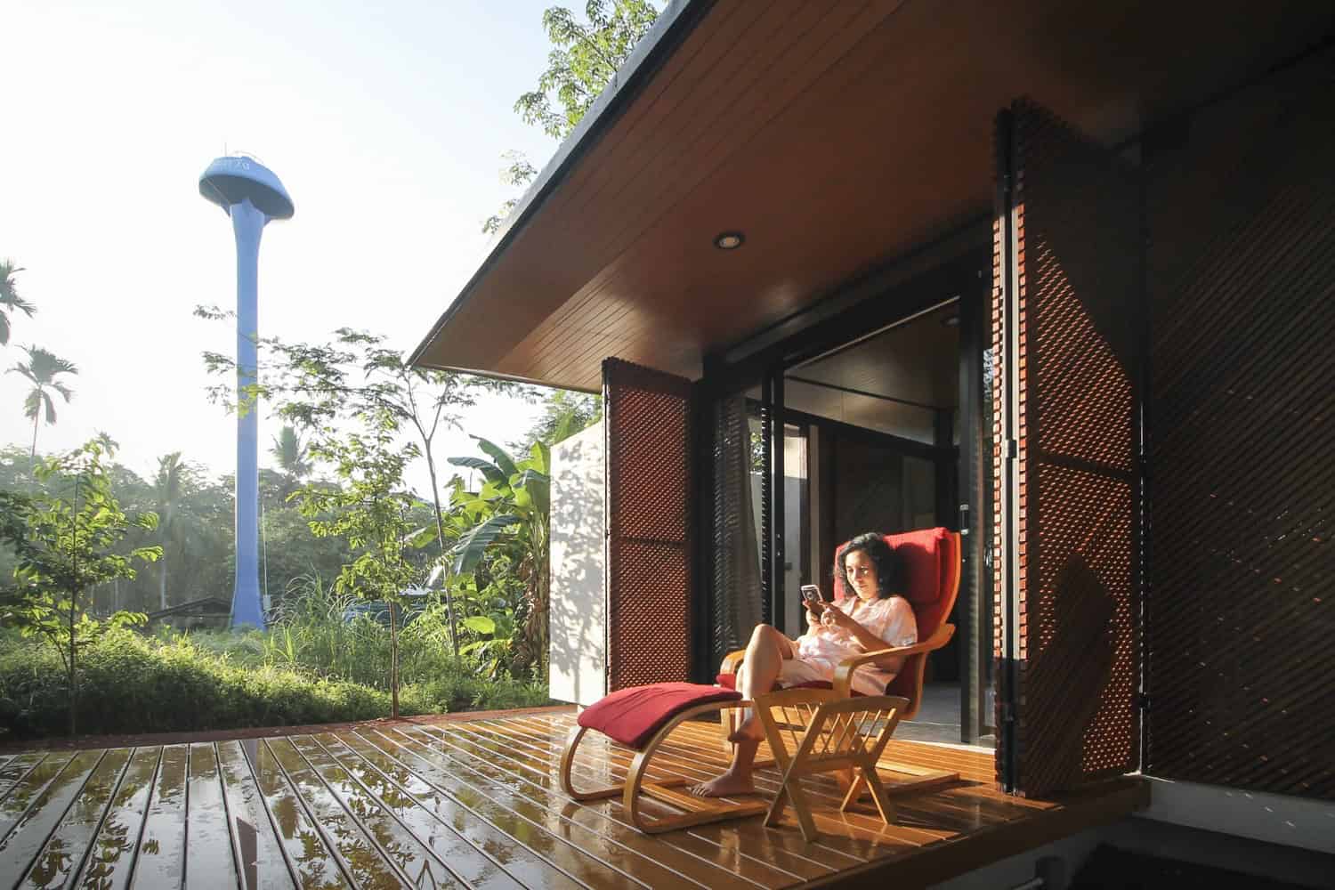 Phatthalung House by Rakchai Norateedilok Architect in Tambon Tha Khae, Thailand Phatthalung House by Rakchai Norateedilok Architect in Tambon Tha Khae, Thailand